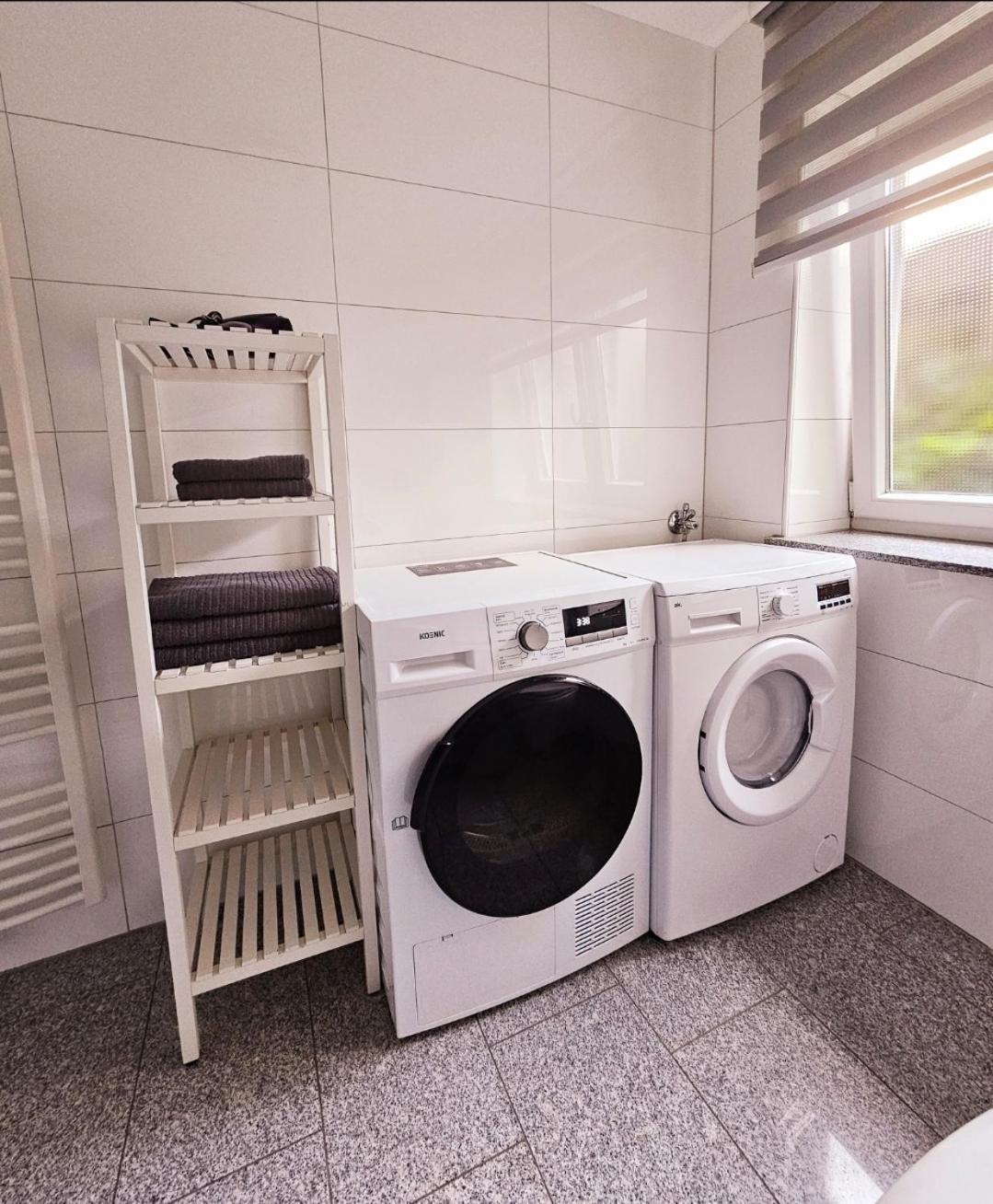 Ferienwohnung Sinsheim Esterno foto